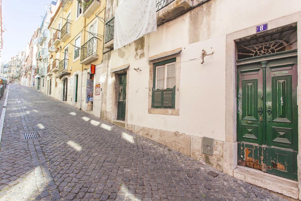 Lovelystay - Cosy Bairro Alto Duplex Lisbon Exterior photo
